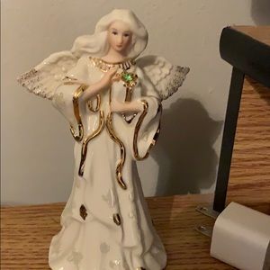 Meet your Posher, Bobbie